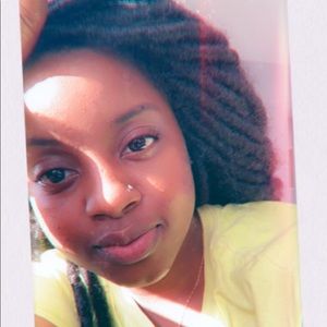 Meet your Posher, Kedisha